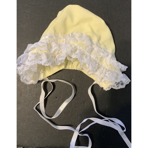 AshtonDrake Baby’s First Outing Outfit – Yellow Lace Gown Set – Vintage – New - Picture 10 of 13